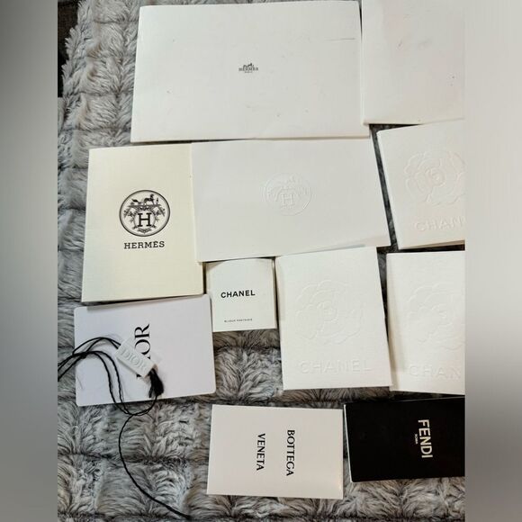 Designer Cards  - Picture 3 of 3